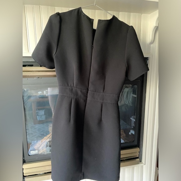 Caroll dress - Picture 3 of 3